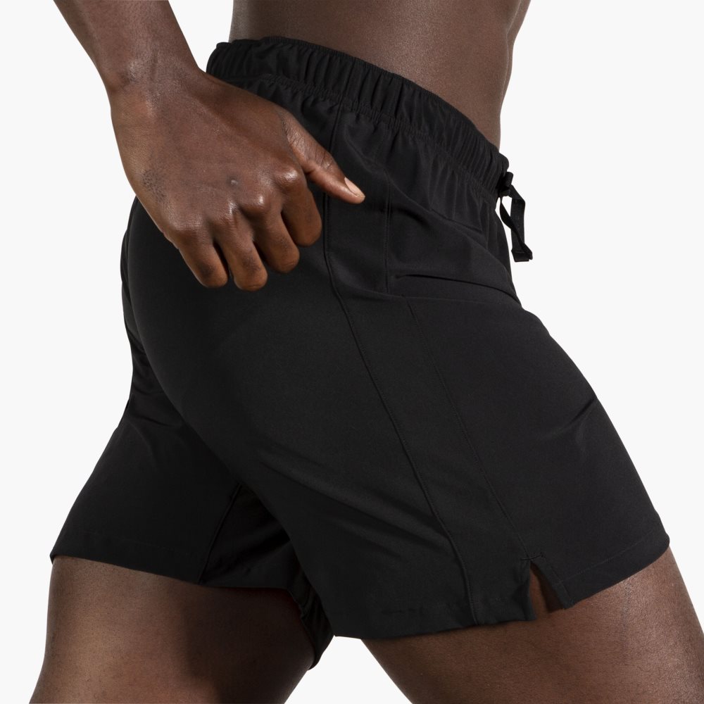 Brooks Moment 7 Short Black | 43PEFCZHW