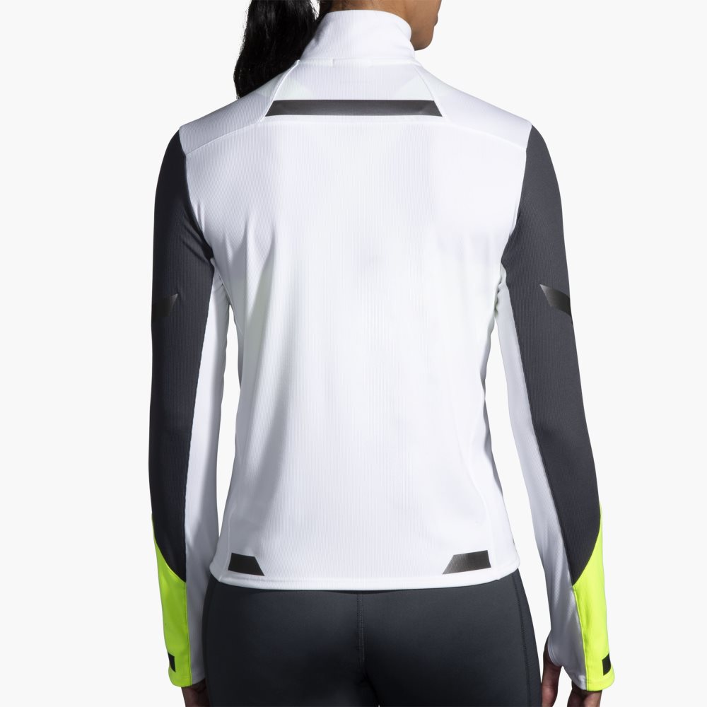 Brooks Run Visible 1/2 Zip White | 59XKEFHLN