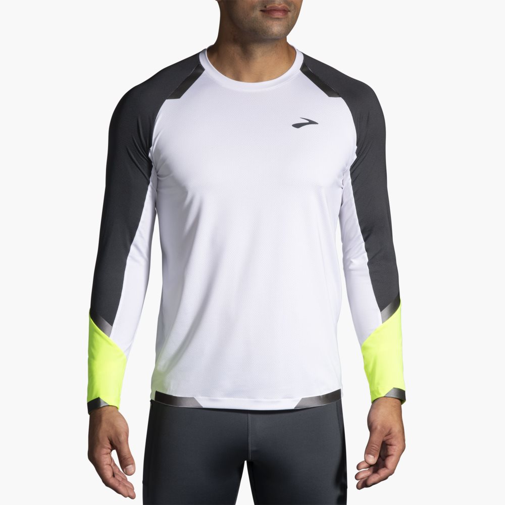 Brooks Run Visible Long Sleeve White | 49FDWHXIN